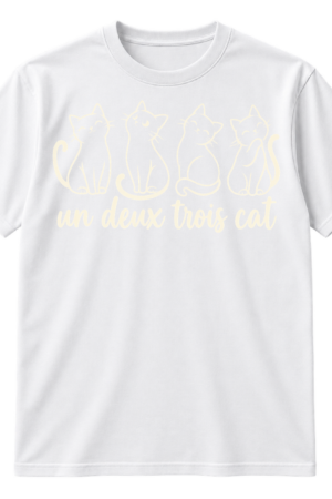 Four minimalist line-drawn cats above the handwritten phrase “un deux trois cat.”